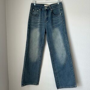 Realtakai Jeans Medium Wash Wide leg denim streetwear fashion edgy style